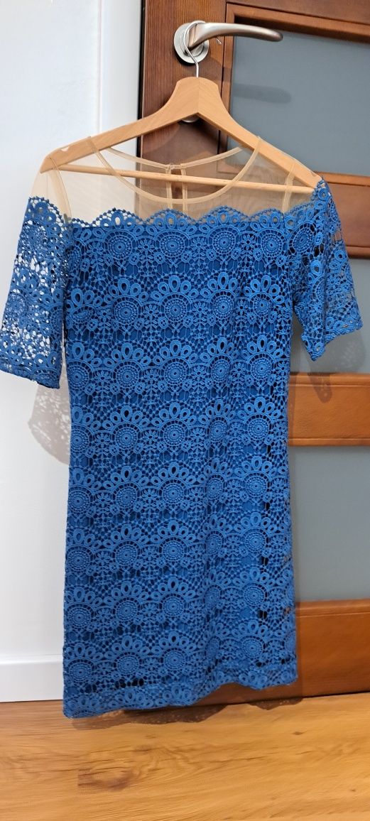 Niebieska mini  sukienka  Vissavi 34