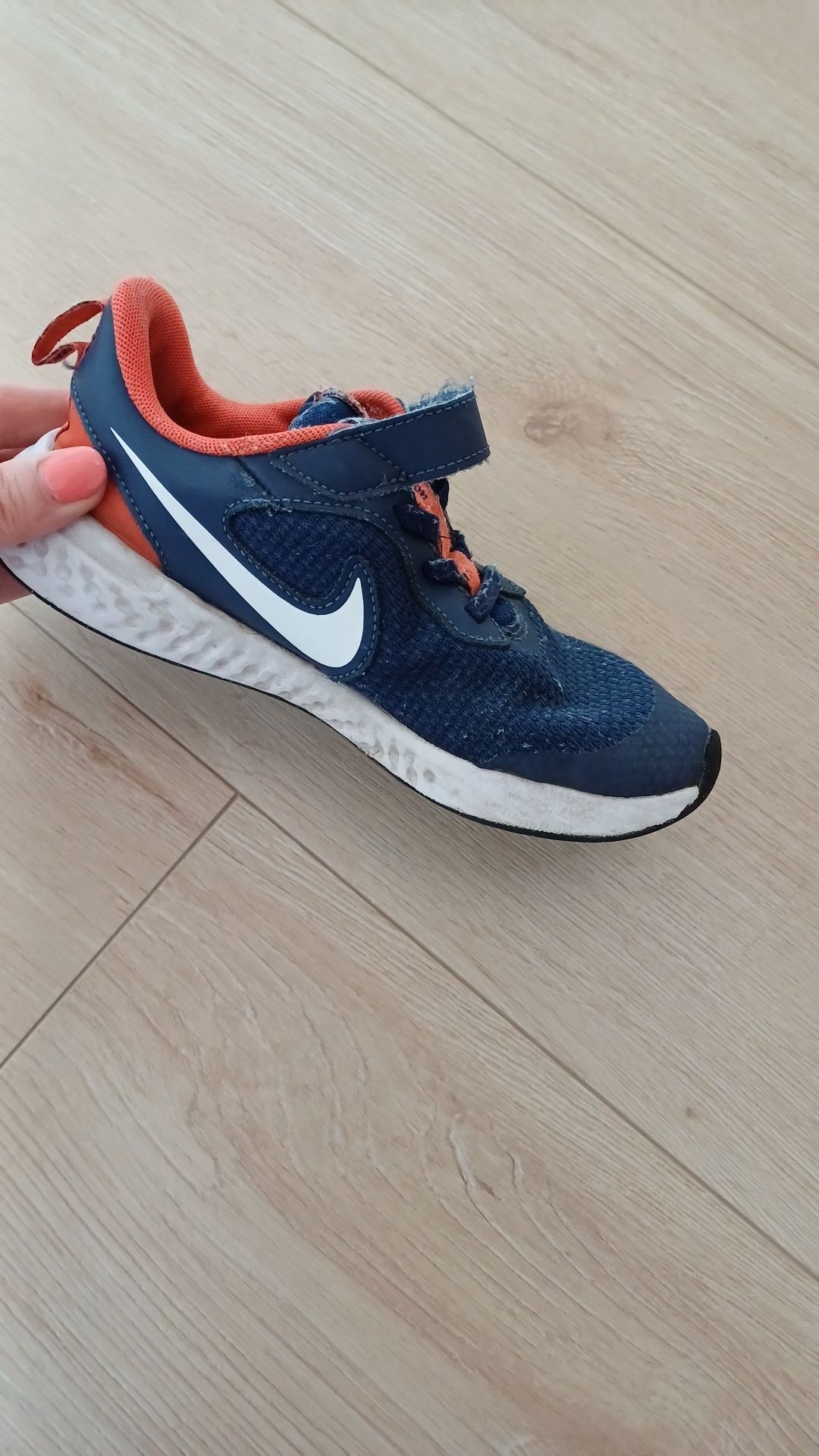 Buty Nike kids rozmiar 31