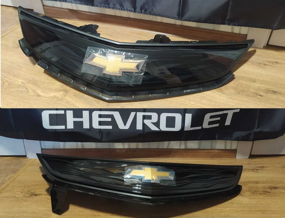 Chevrolet Bolt 17-21р решітка гриль ОРИГІНАЛ Болт 42497949 в НАЯВНОСТІ