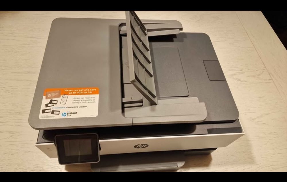 Impressora HP OfficeJet Pro 8022e (Jato de Tinta - Wi-Fi - Instant Ink