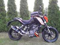 KTM Duke KTM Duke 125 ,ABS ,sportowy wydech ,kufer pełen serwis , z Niemiec
