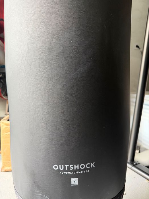 Conjunto Completo de Boxe- saco e suporte. Como novo.