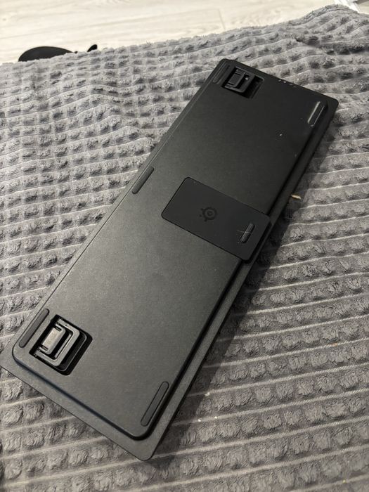 Продам клавиатуру апекс про ткл 2023