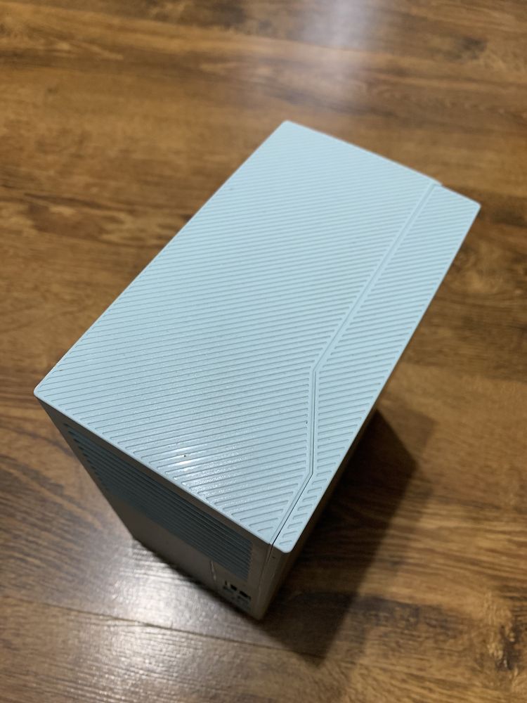 Serwer Qnap TS-230 dysk NAS i 2x dysk seagate 4TB