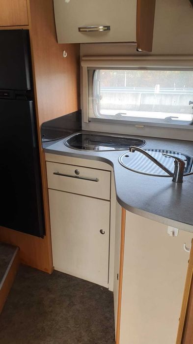 Autocaravana Chausson com Cama Central