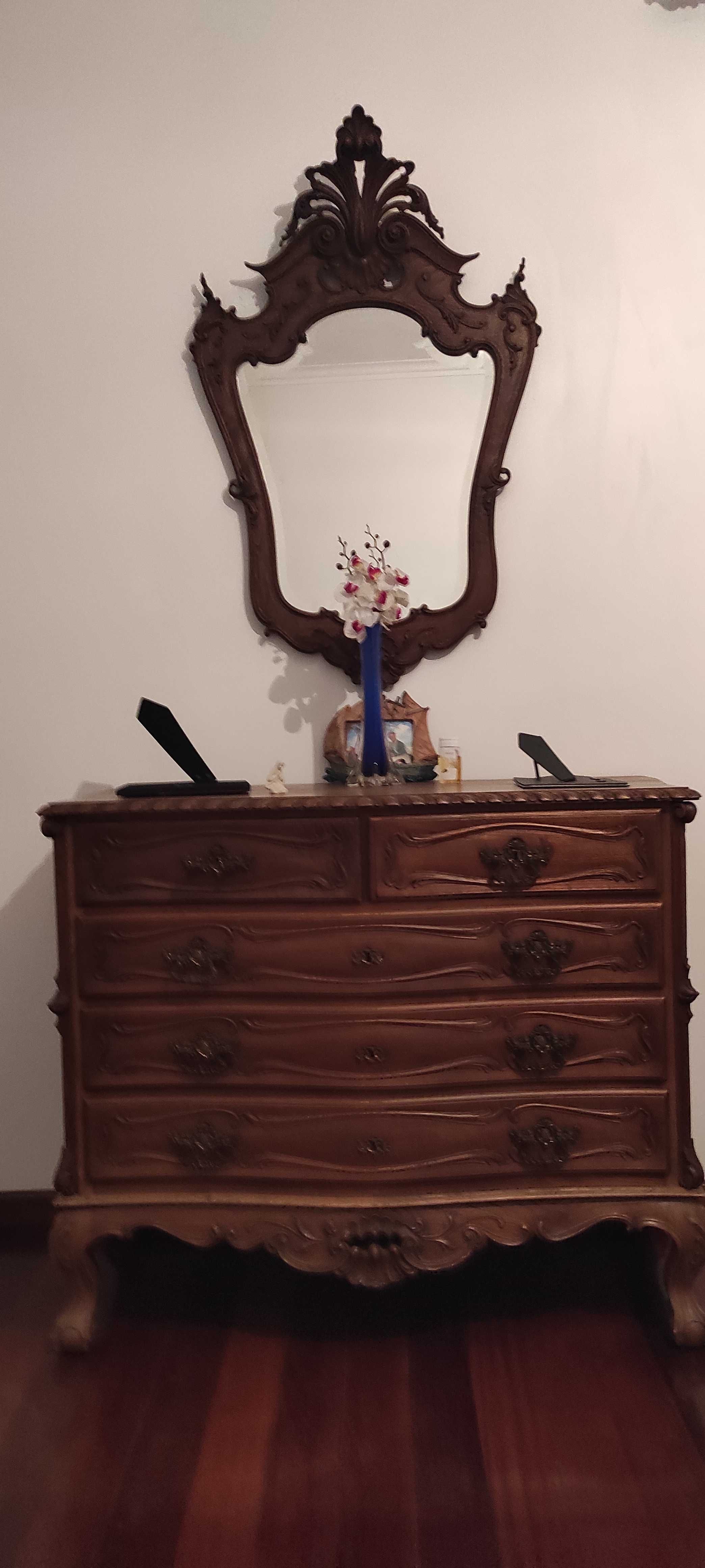 Mobiliário completo de quarto