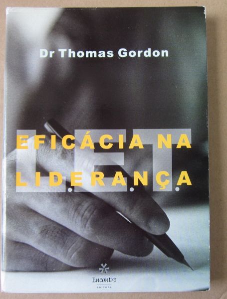 LIDERANÇA - Livros