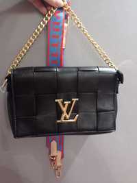 Pleciona torebka Louis Vuitton na ramię do ręki czarna