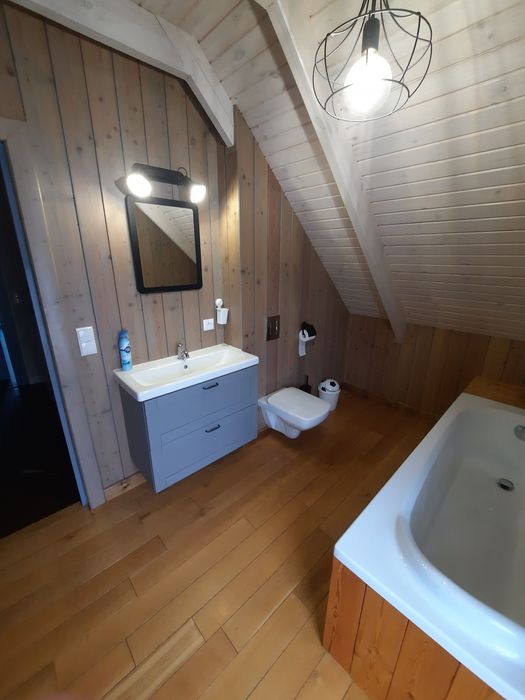 Dom nad Łowiskiem, jezioro Powidzkie, domek do wynajęcia