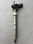 Wtrysk wtryskiwacz paliwa 2.0 TDI 03L130277c VW T5 180 km CAA