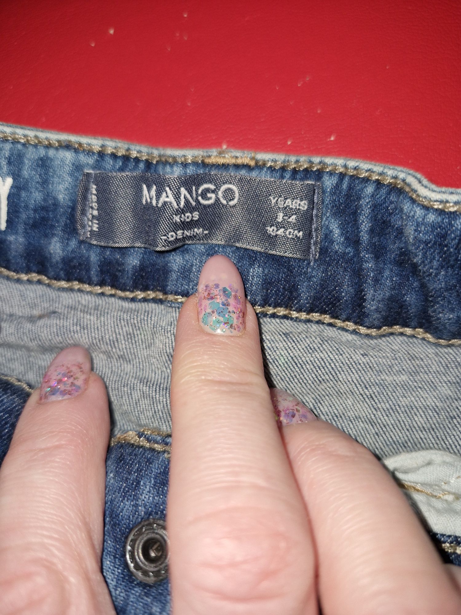 Фірмові джинси Mango