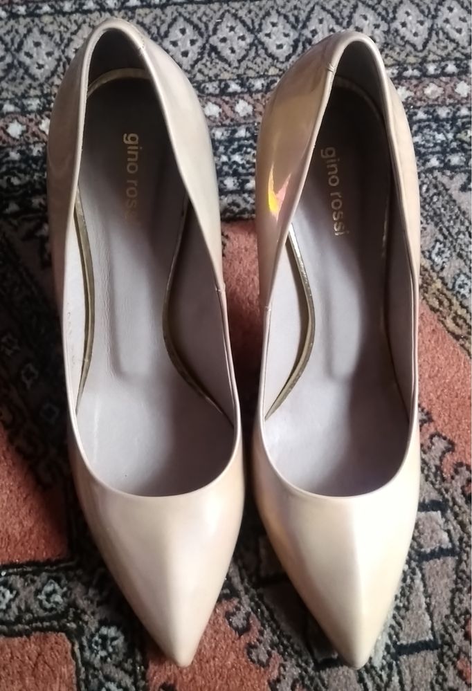 Buty eleganckie szpilki ślub wesele Komunia holo nude pink Gino Rossi