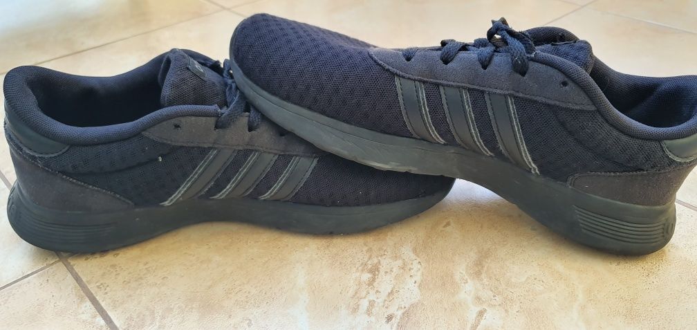 Buty sportowe ADIDAS rozmiar 42⅔ wkładka 27cm