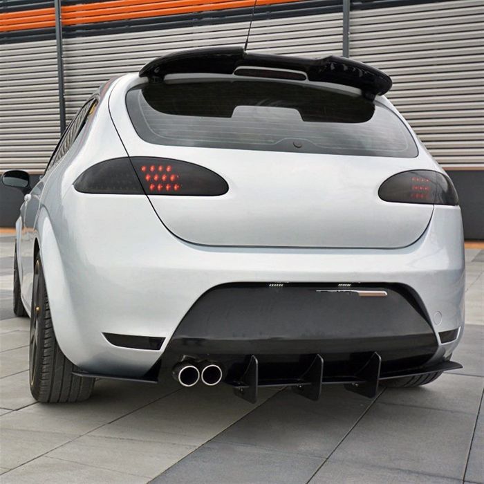 Спойлер Seat Leon MK2 накладка на багажник ляду бленда козырек антикры