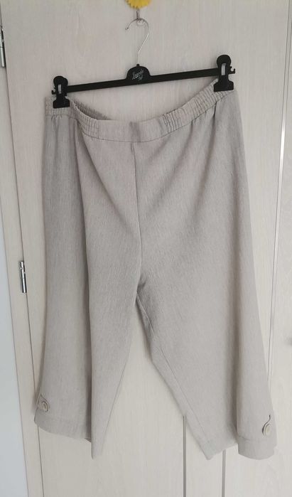 Rybaczki rozmiar 52 /54 beż