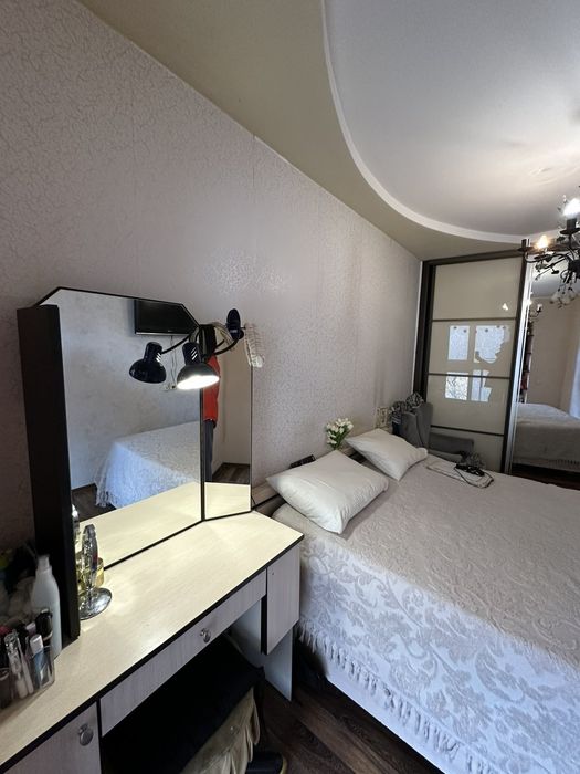 Продам 2кв Виставка  5/9,50м 54000₴ Без АгенскихТерміново