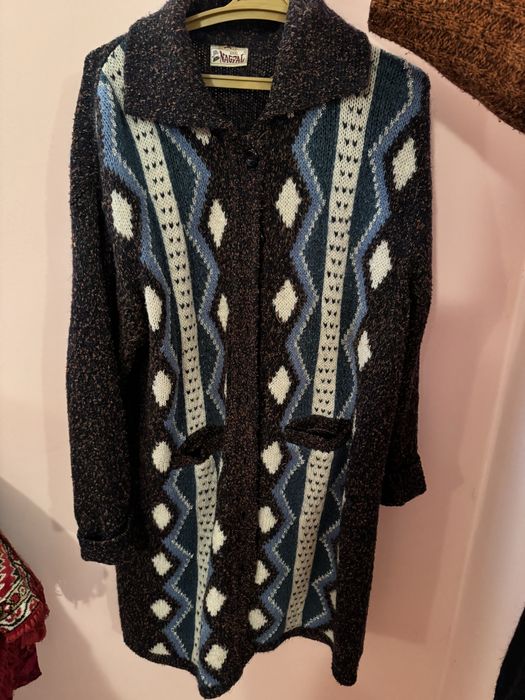 Кофта довга шерстяна