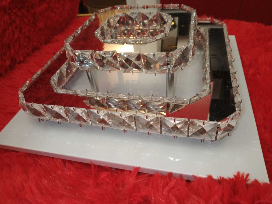 Lampa plafon kryształowy led piękna prezencja