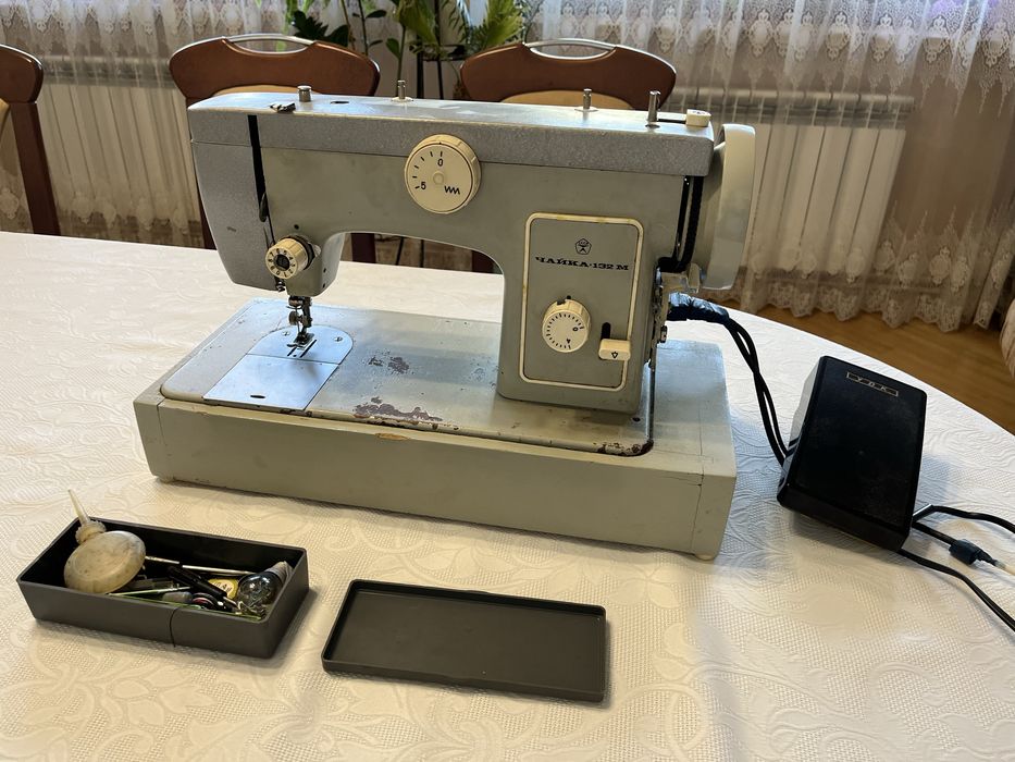 швейна машинка чайка 132м