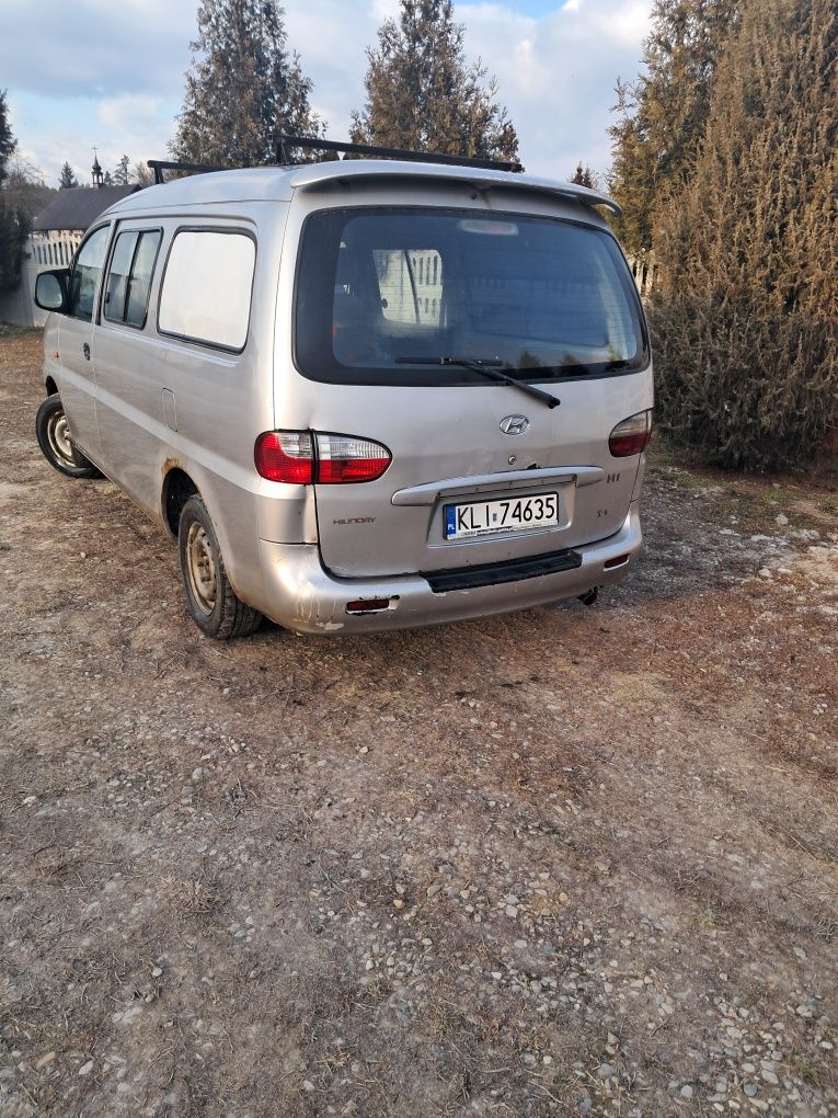 Hyundai  H 1,  6 osób jak vito trafić,transporter t4  2,5td 4D56 Łańcu