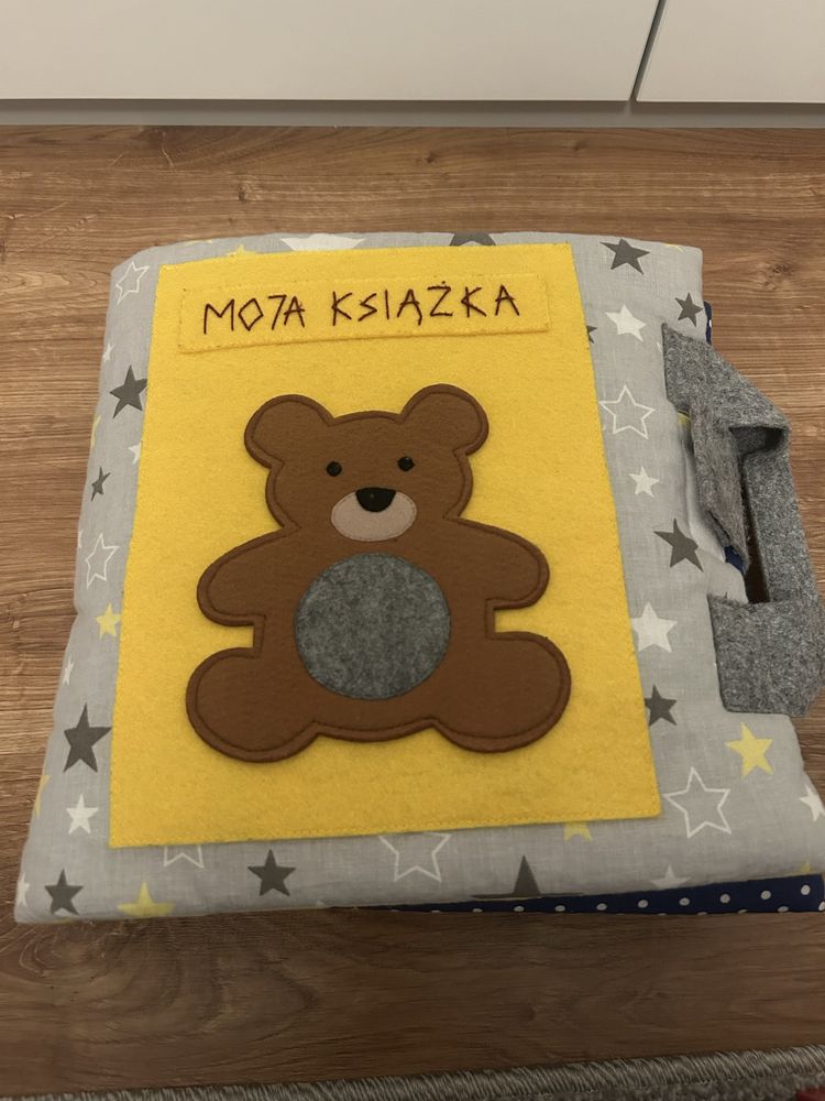 Ksiazeczka sensoryczna XXL sorter farma mis
