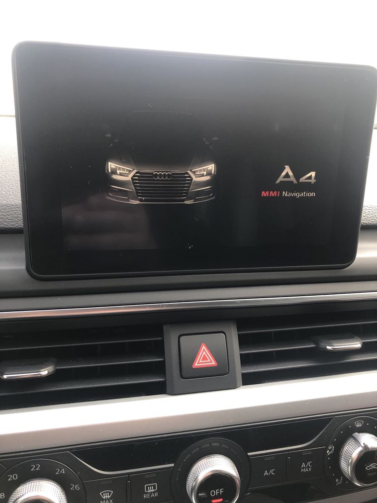 Audi A4 - 2.0 TDI SPORT/150CV