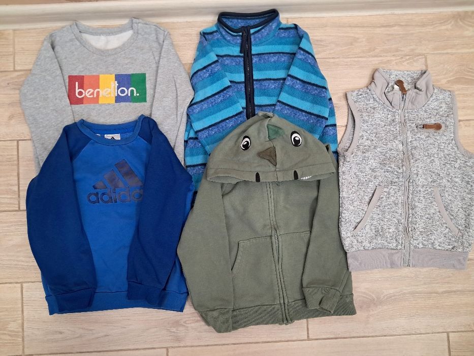 Одяг для хлопчика на 3-4 роки (98-104 розмір)