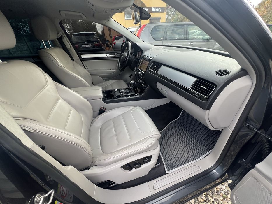 Таврек на спружинах в дуже гарному стані