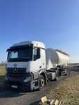 Marcedes Benz Actros 1943 Kassbohrer Naczepa