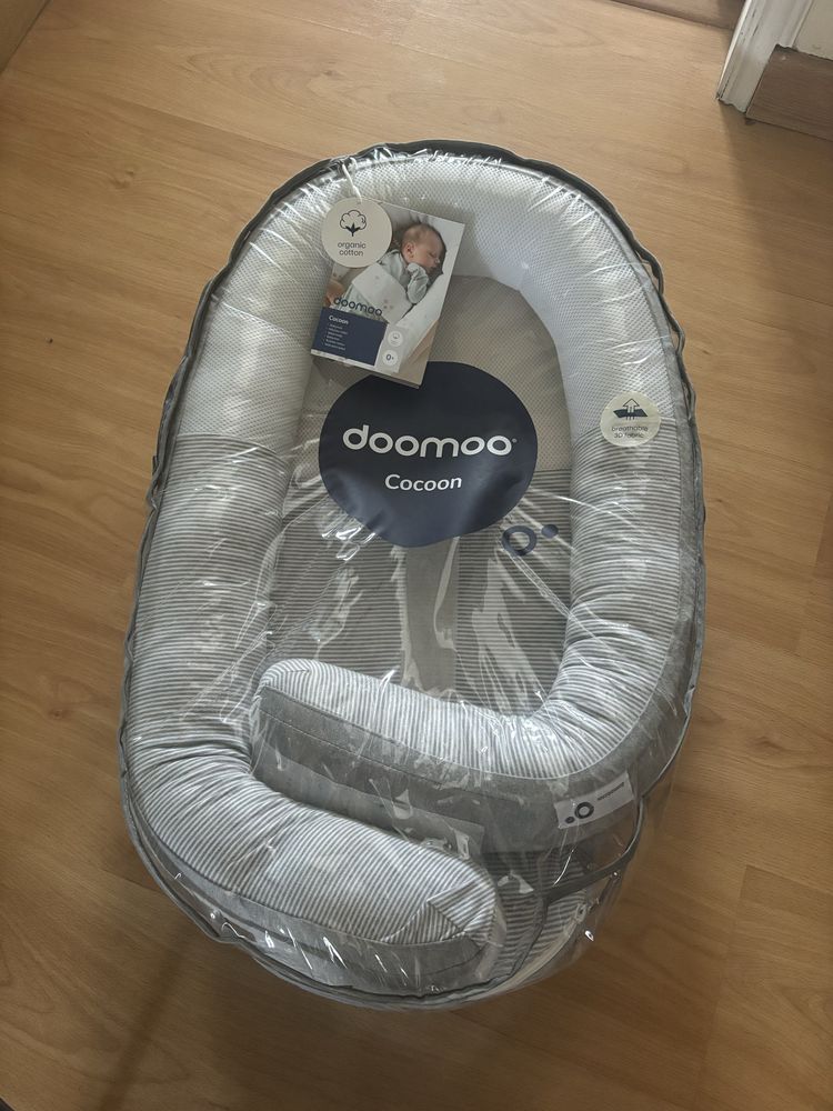 Ninho bebé doomo