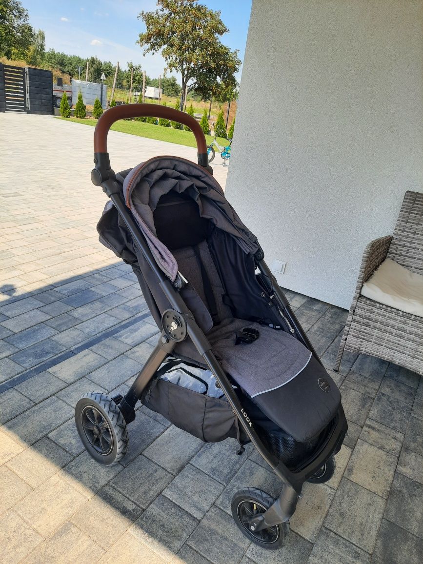 Na sprzedaż wózek spacerowy m-ki baby design "look". Stan bdb