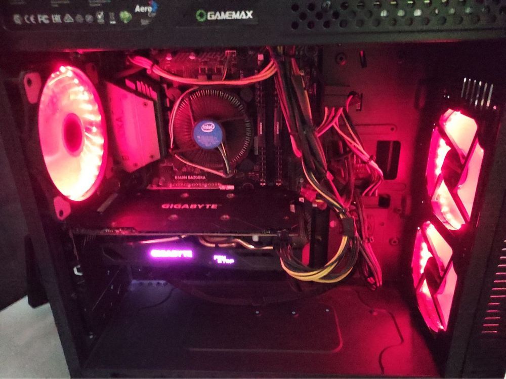 Ігровий сетап компʼютер i5 9400f Amd rx 580 4 gb