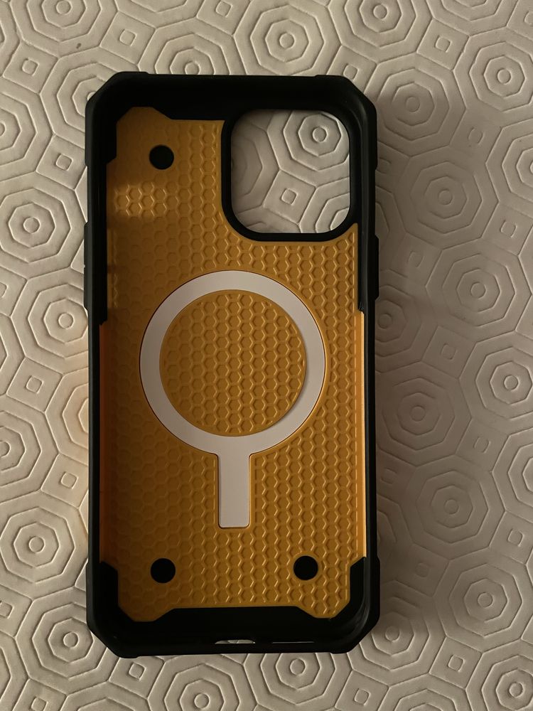 Capa UAG Iphone 12 Pro Max