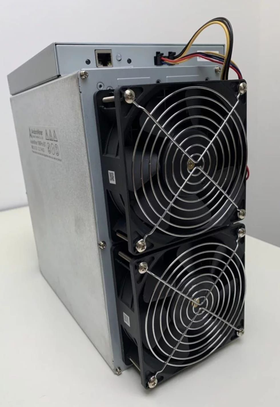 Avalon miner 1166 Pro 81 Th