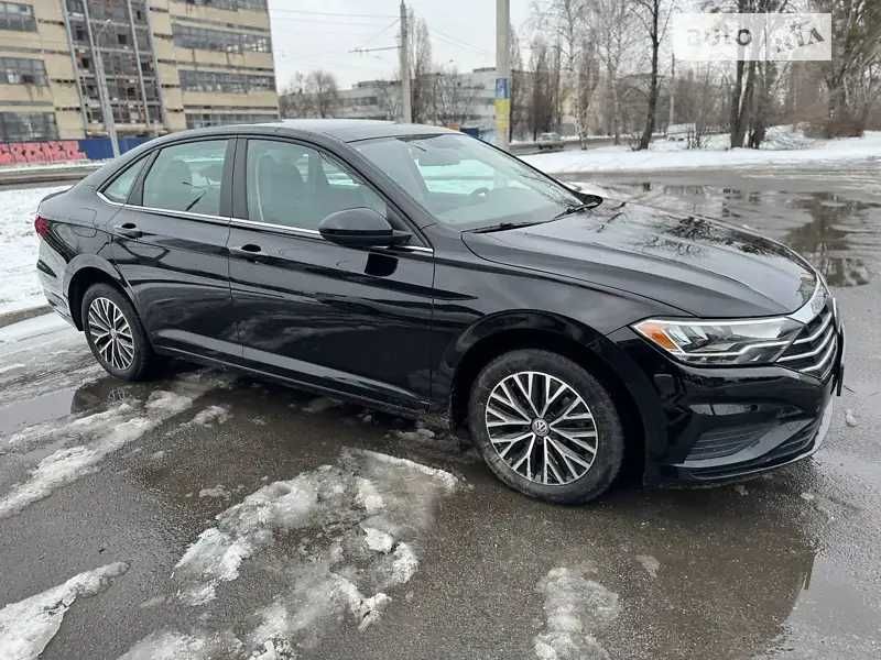 Продам Volkswagen Jetta 2019