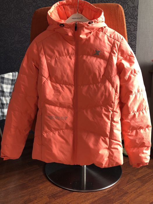 Теплая куртка пуховик на девочку 10-11 лет , рост до 160 см