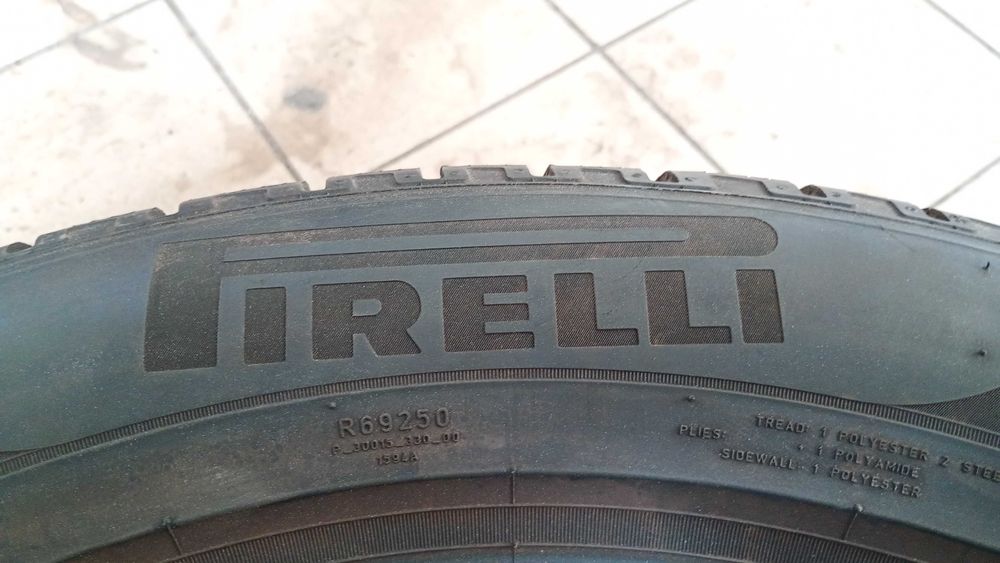 2x 235/55R19 PirellI Scorpion Zima Używane Siedlce