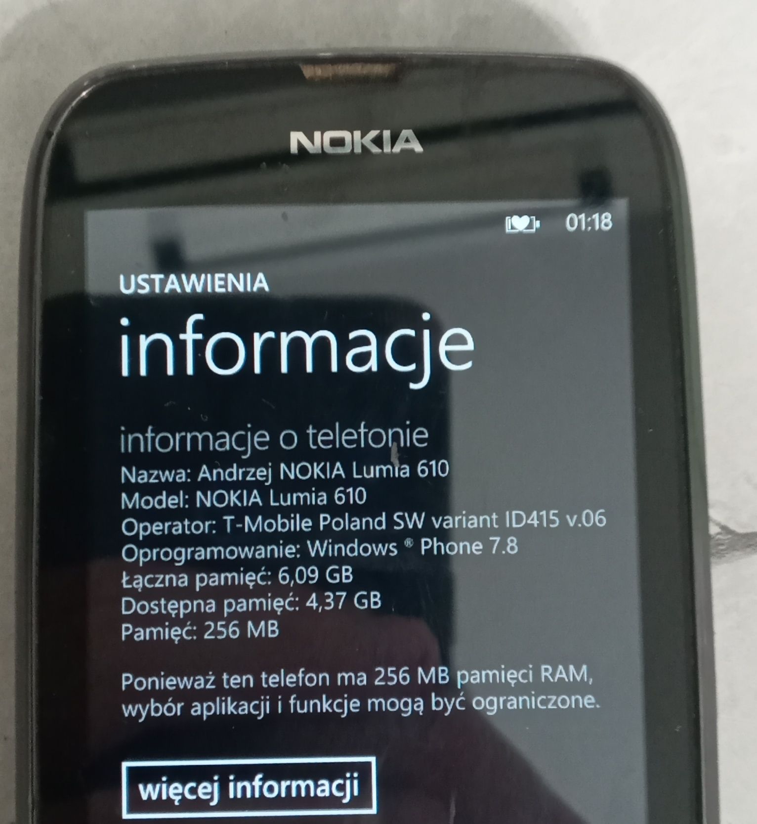 Телефон Nokia 610 сенсорний