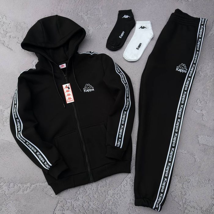 Спортивний костюм Капа з лампасами та 2 пари шкарпеток у подарунок