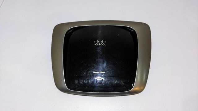 Router Linksys E2000 2,4/5Ghz