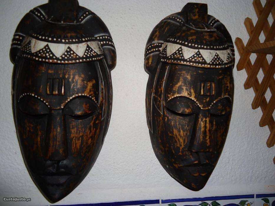 Mascaras em Madeira