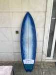 Prancha de Surf 5’10 thruster Pintada com Spray