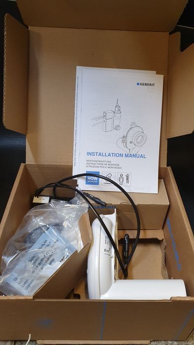 Mam dwa zestawy GEBERIT Elektroniczny natynkowy zawórspłukujący