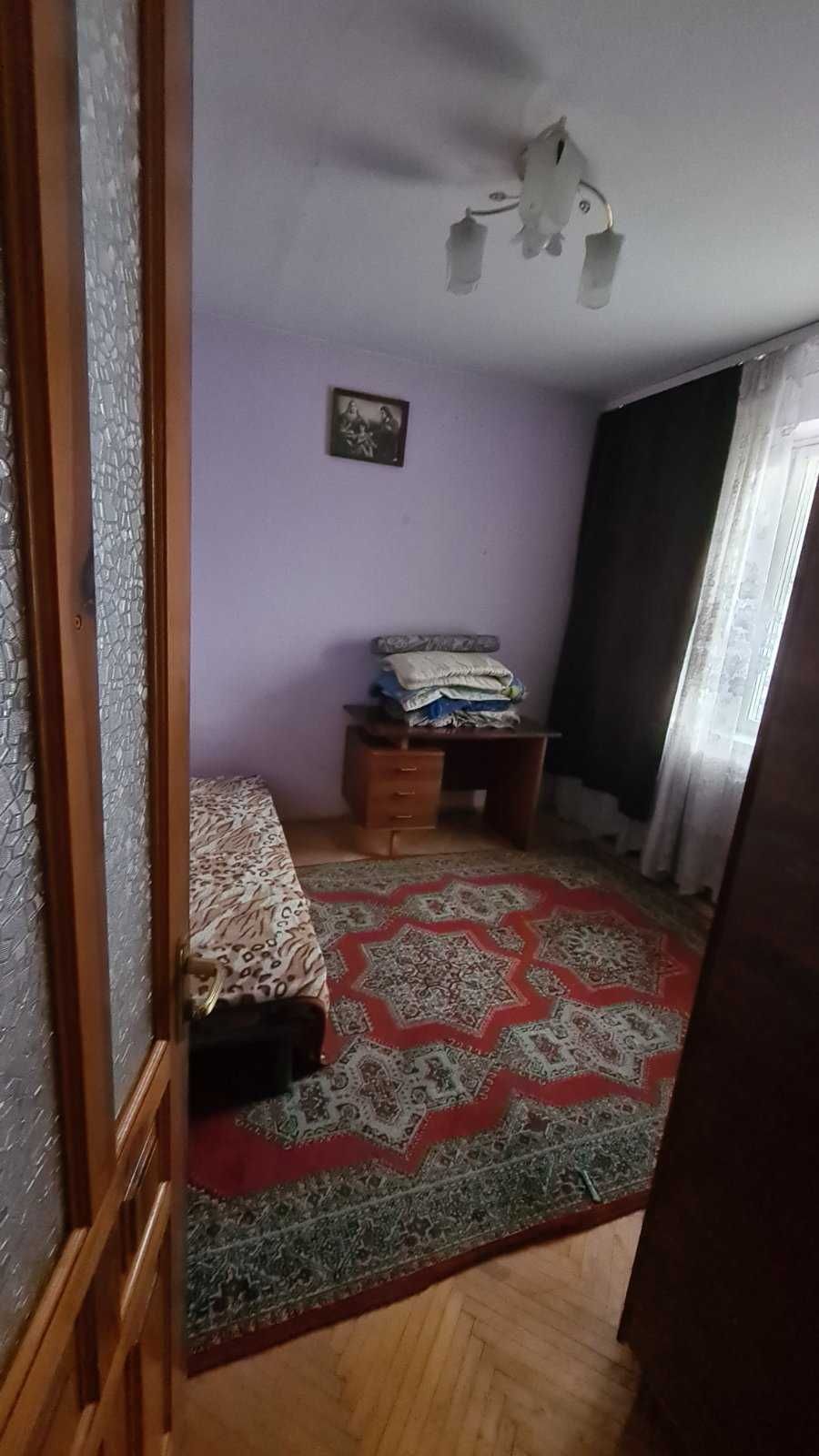 Оренда кімнат у 4к квартирі біля Шувару, вул.Хоткевича, (підселення).