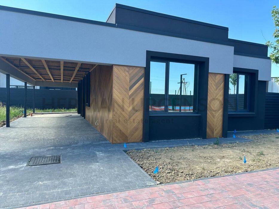 Продаж будинку 162 м.кв / 6 соток / котеджне мiстечко Soho