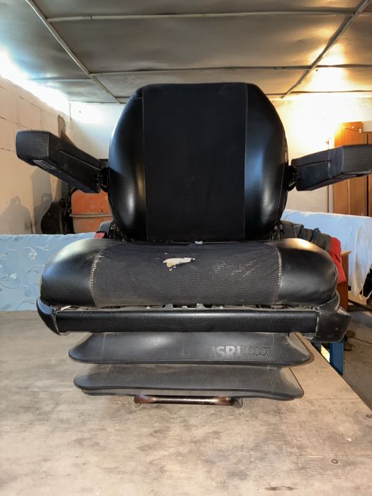 Пневмо сидіння для мтз