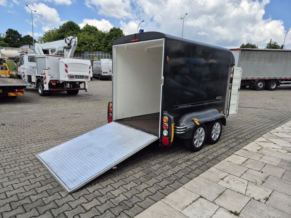 Humbaur REXUS 2000 / DO PRZEWOZU 2 KONI, Kucy i innych hodowlanych / TWORZYWO / LEKKI / 1WŁ / JAK NOWY!  Najtańsza w Polsce! Stan wzorowy, bezwypadkowa, od 1 wł! FV 23%!