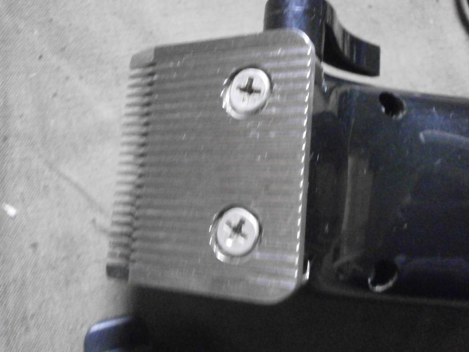 Машинка для стрижки волос