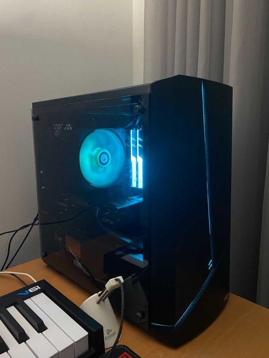 PC Gaming [RX 6600 XT + Ryzen 5 3600]