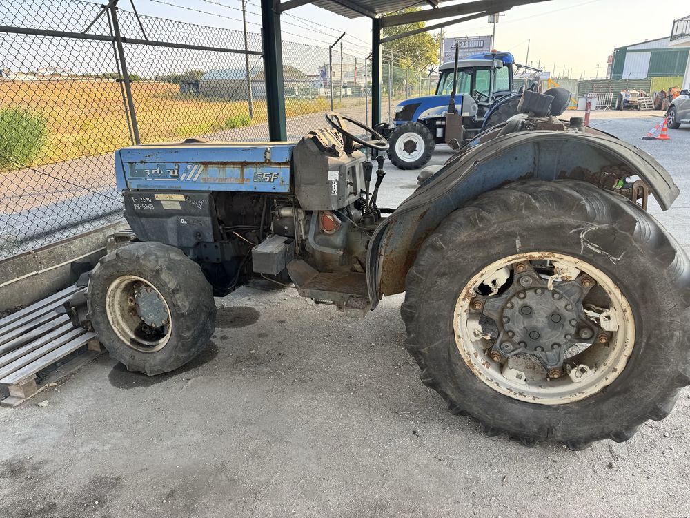 Landini 65F , potencia 65 cv